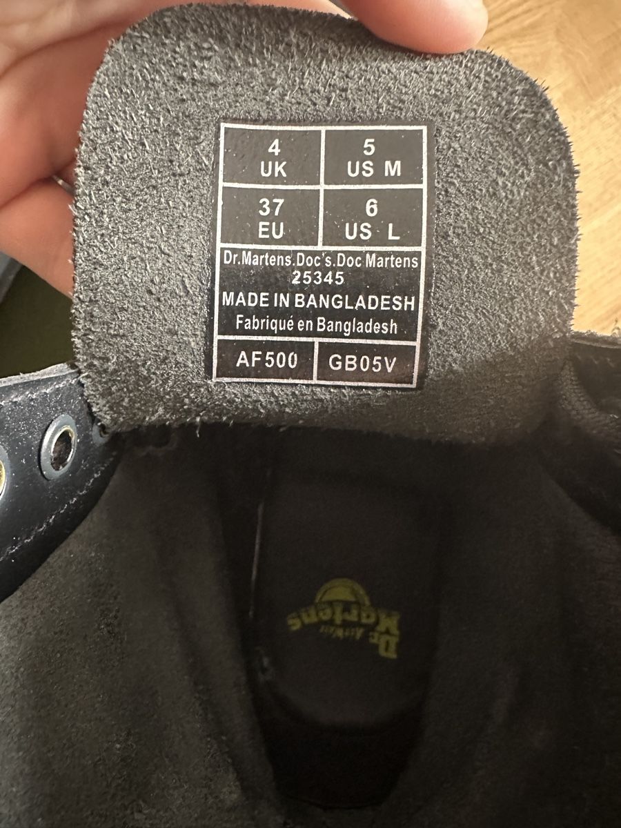 Dr. Martens Scarpe da uomo: Dr. Martens Stiefel Schwarz Grösse 37 Leder  – Usato da Bern venduto da estelle.lia 2