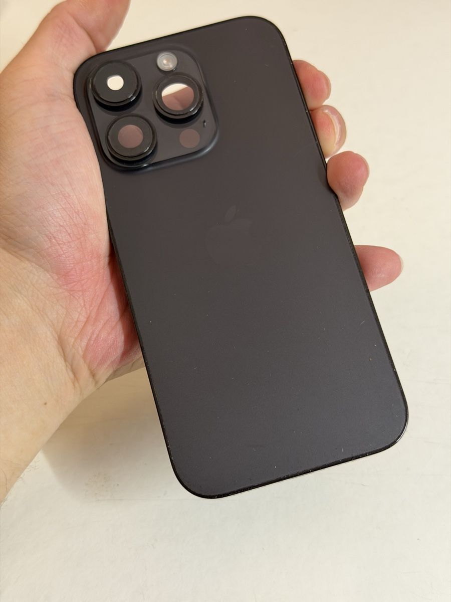 Apple Handys / Smartphones: Komplett iPhone 14 Pro Gehäuse Pulled  – Gebraucht aus Chur von beverlyone 1