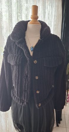 Veste courte en peluche côtelée S