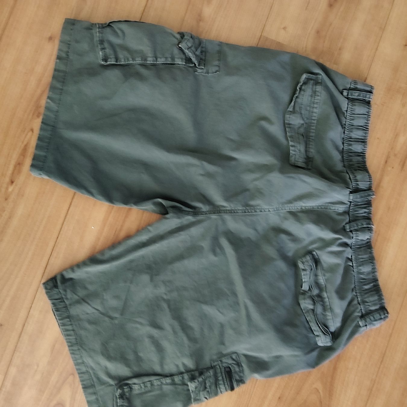 Lots de vêtements: shorts men size 52 – Neuf avec emballage d'origine à Eysins par kir_9kz8 3