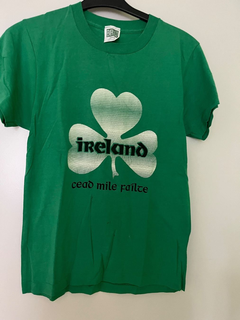 T-shirt: Vintage t shirt. Glücklich – Usato da Zürich venduto da til_smy2 1