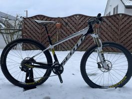 Scott Scale 740