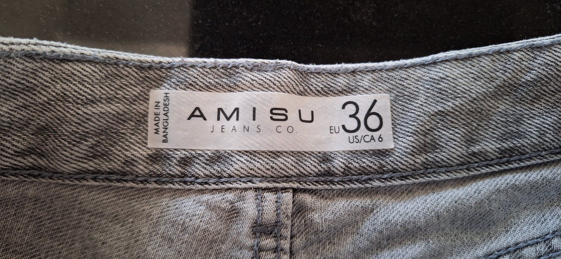 Jeans: Short en jean taille 36 – Nuovo (secondo la descrizione) da Malleray venduto da Mawerix 2