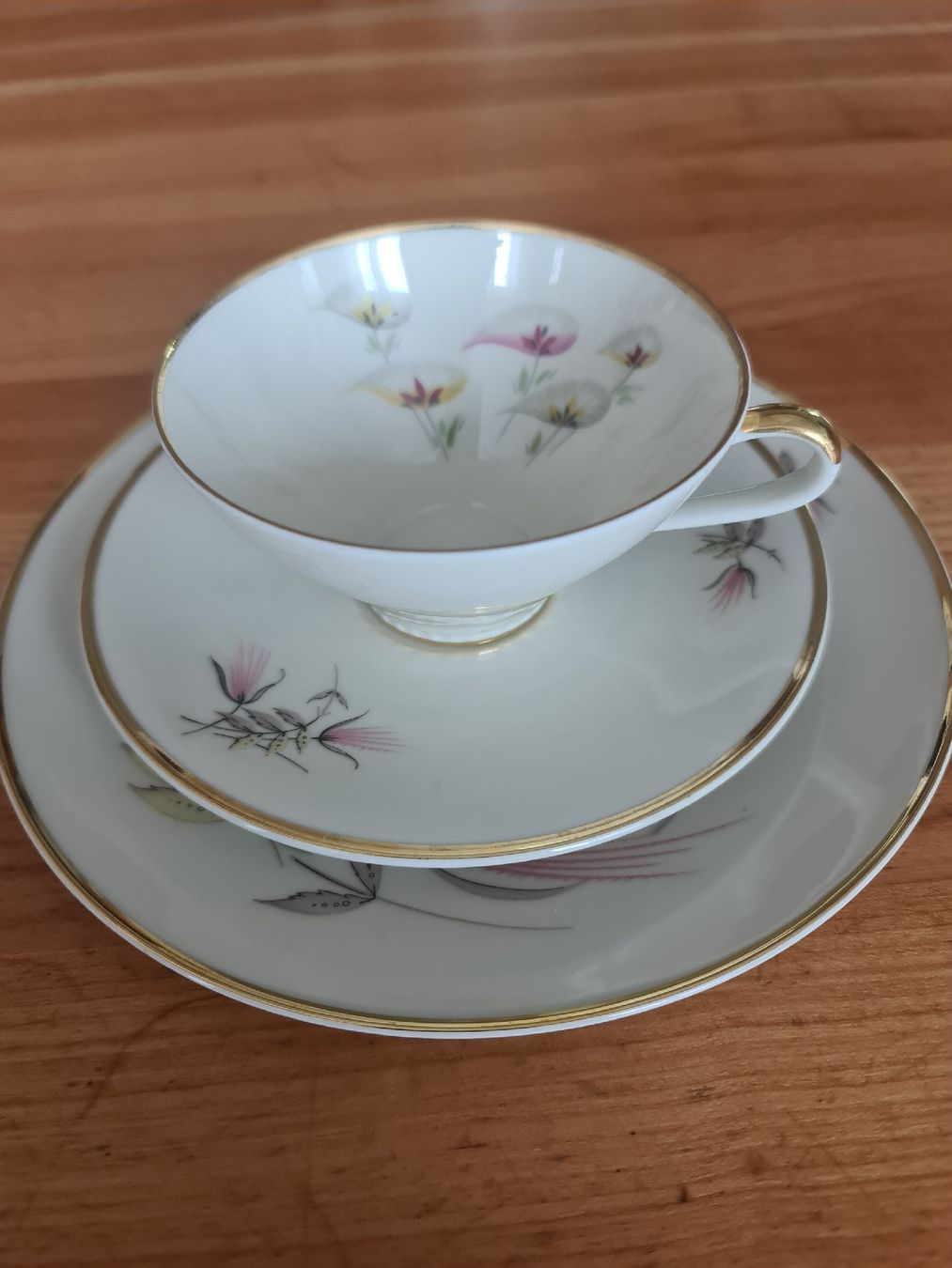 Set di piatti: Mitternacht Sammelset Tasse – Usato da henau venduto da Rockj