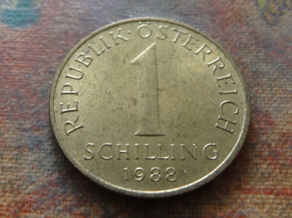 Tutti le monete: AUTRICHE  1  Schilling  1988 – Usato da Romanel-sur-Lausanne venduto da Swift13