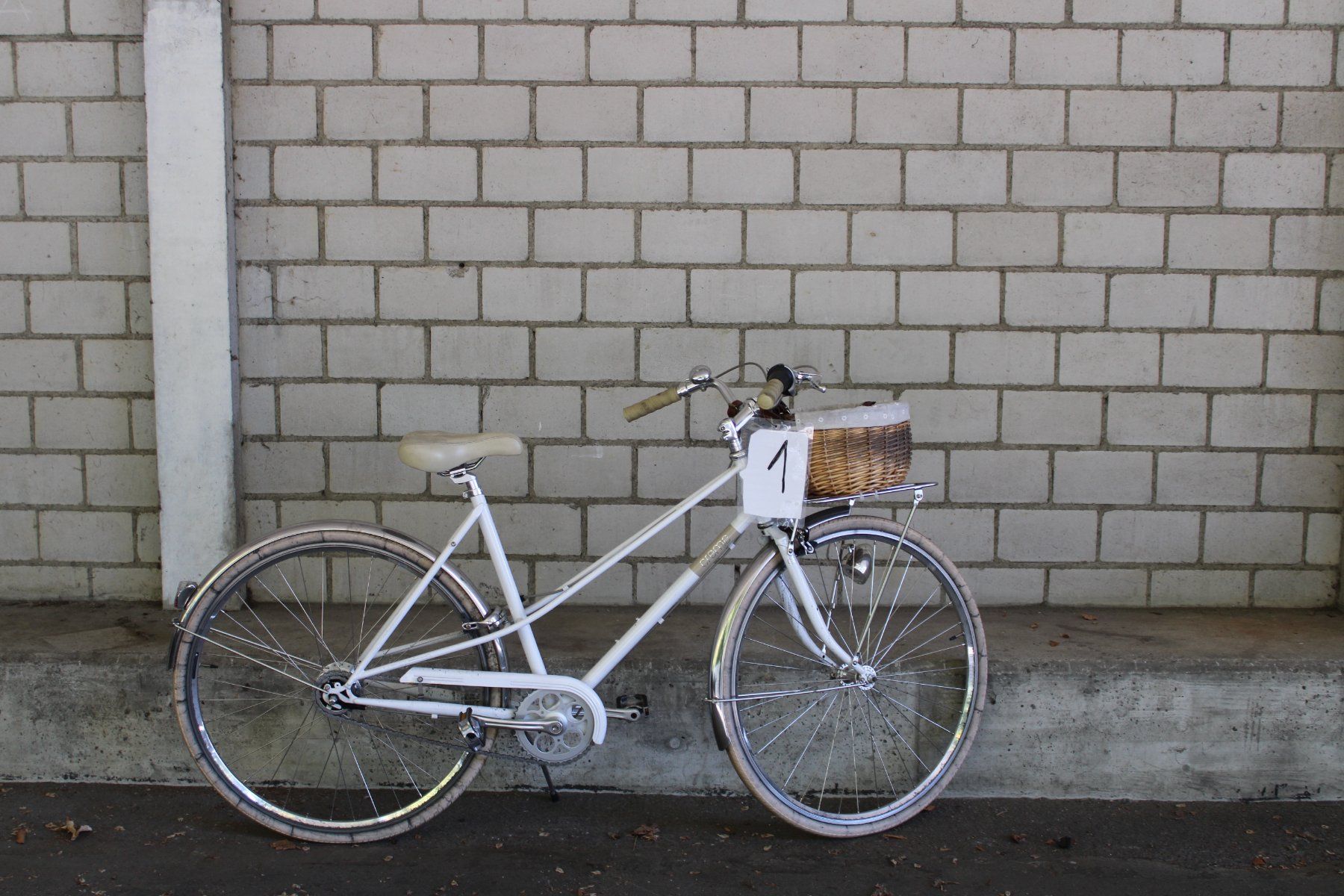 Vélos: Velo 1 – Défectueux à Winterthur par VeloordnungFundbuero