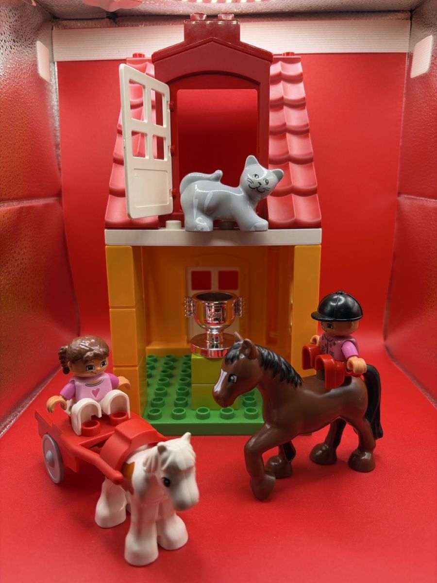 Lego Giocattoli: Lego Duplo 4974 Pferdestall – Usato da Root venduto da 156500 1