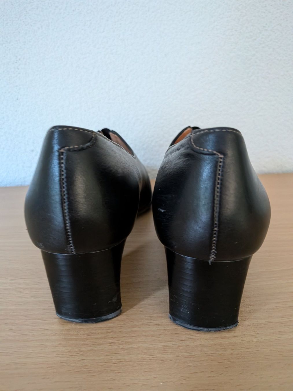 Scarpe da donna: Damenschuhe, Gr. 39 – Usato da Wädenswil venduto da Mamacita60 2