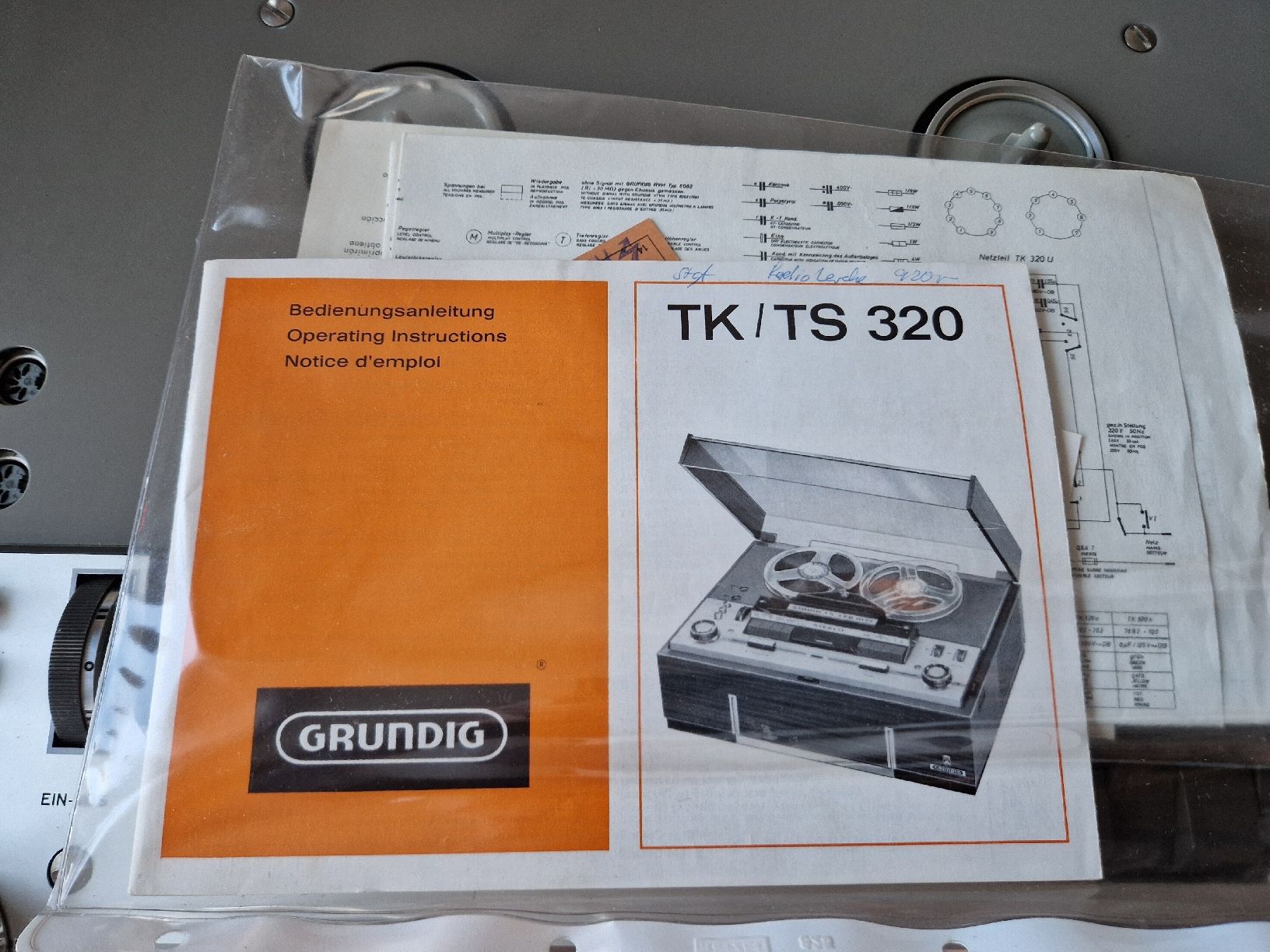 Grundig Apparecchi a nastro: Grundig TS 320 Hi-Fi – Usato da Einsiedeln venduto da Radiofreund 4