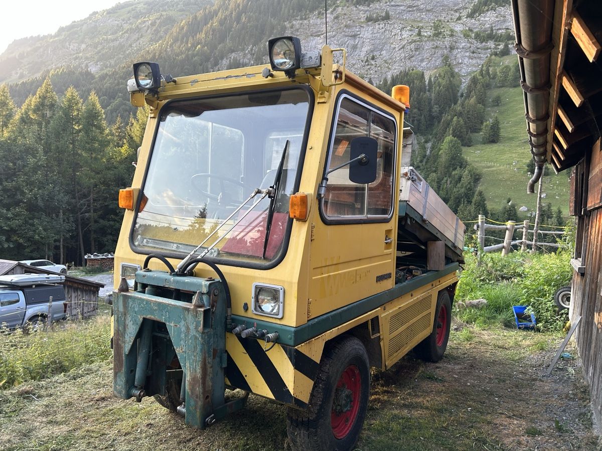 Trattori: Bucher GT1200 Benziner – Usato da Erstfeld venduto da Auto21