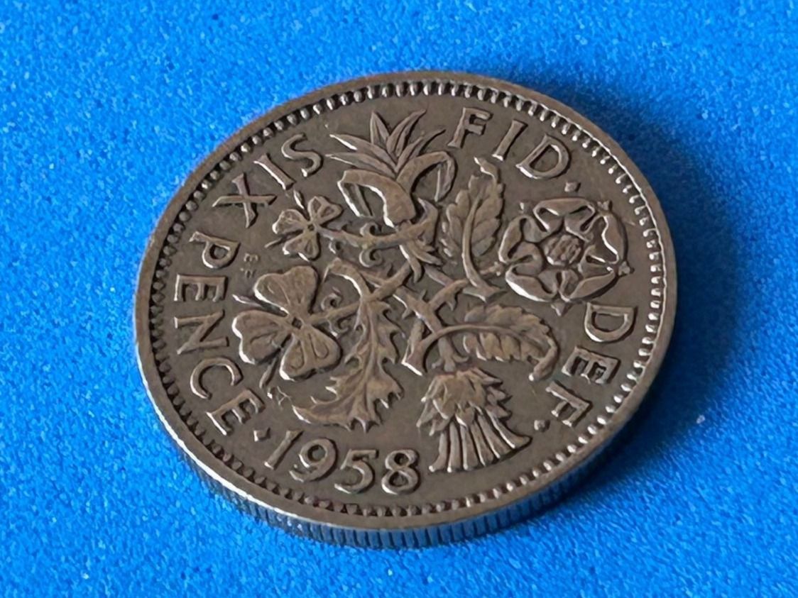 Tutti le monete: UK - 6 Pence 1958 – Usato da Corcelles NE venduto da AJKader