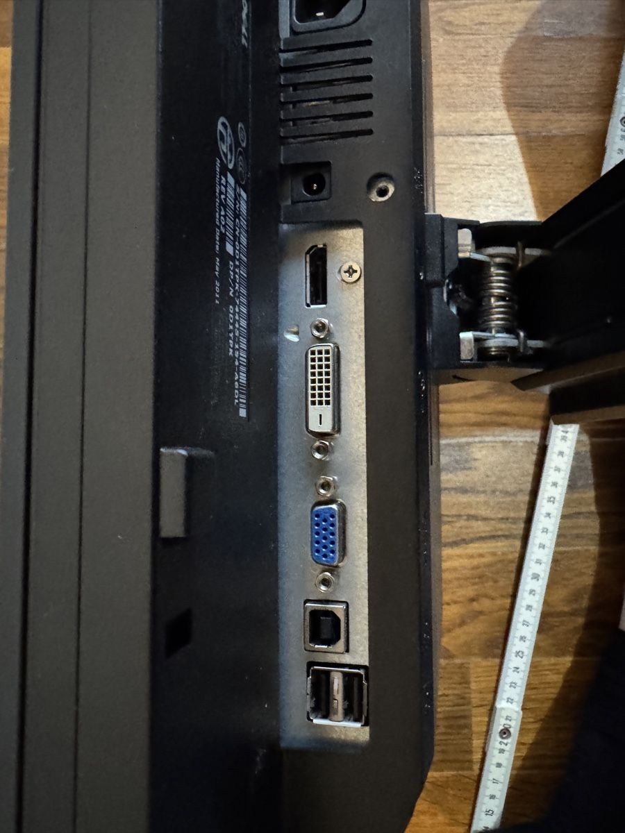 Monitor: Dell Bildschirm – Usato da Schlieren venduto da p-vogt11 1