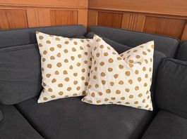 3 Kissen (Feder) 50 × 50 cm mit wasserabweisendem Bezug