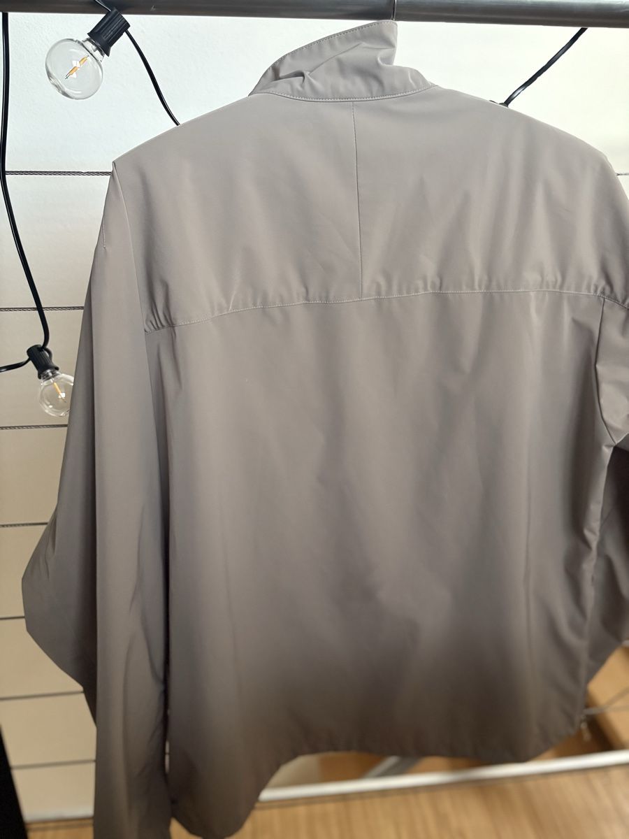 Theory Giacche: THEORY Windbreaker Grösse L – Nuovo (secondo la descrizione) da Ehrendingen venduto da suurrlii 1