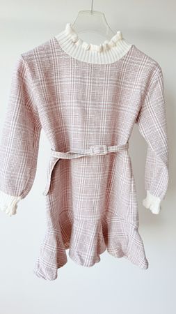Mädchen Kleid kariert mit Rüschen Grösse 128 neu