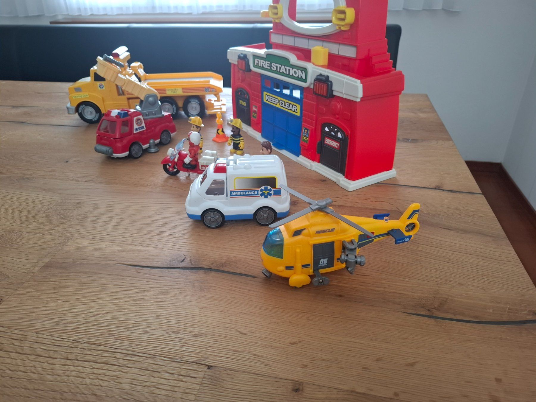 Jouets: Feuerwehrstation – D'occasion à Erstfeld par hasi1987 1