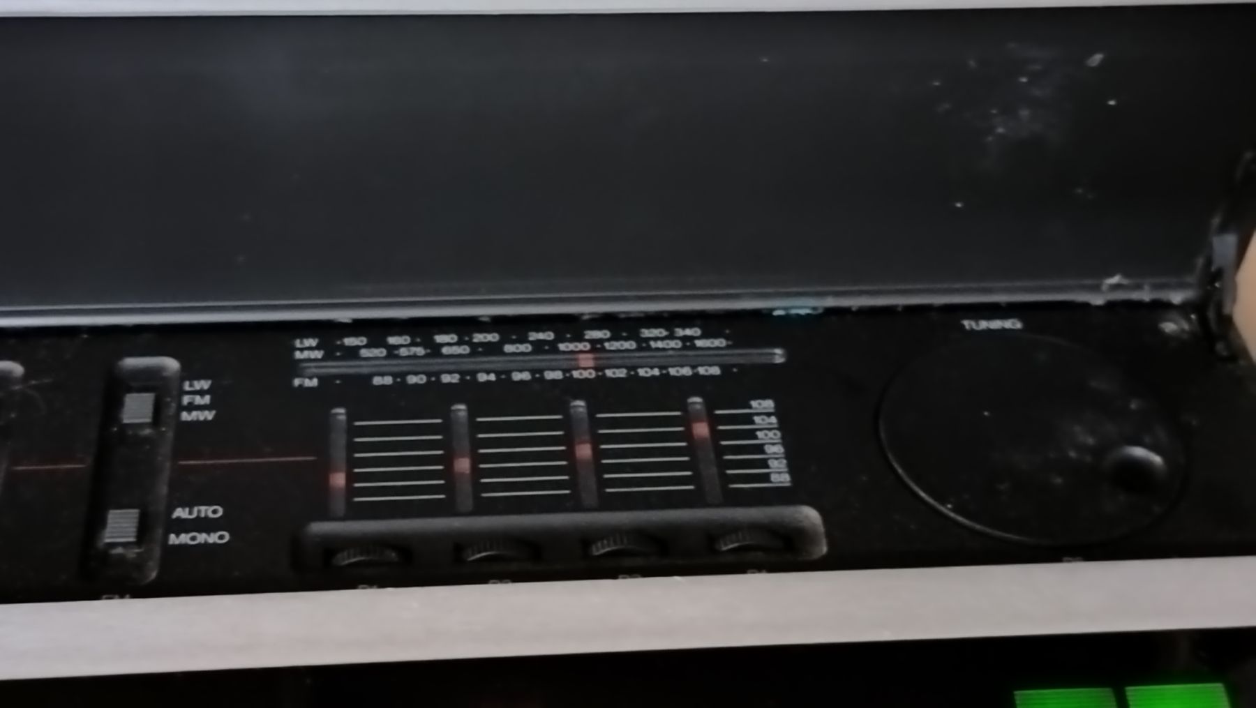 Bang & Olufsen Amplificatori: Bang & Olufsen Beomaster 3000, vintage – Usato da Farvagny-le-Grand venduto da LaCaverne 4