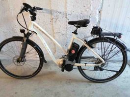 Flyer Elektrovelo Damen weiss