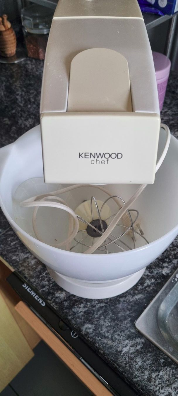 Kenwood Elettrodomestici da cucina: Kenwood Chef Küchenmaschine – Usato da Derendingen venduto da Rider3