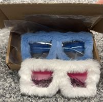 Accessoires: Flauschige Sonnenbrille, neu, ungetragen