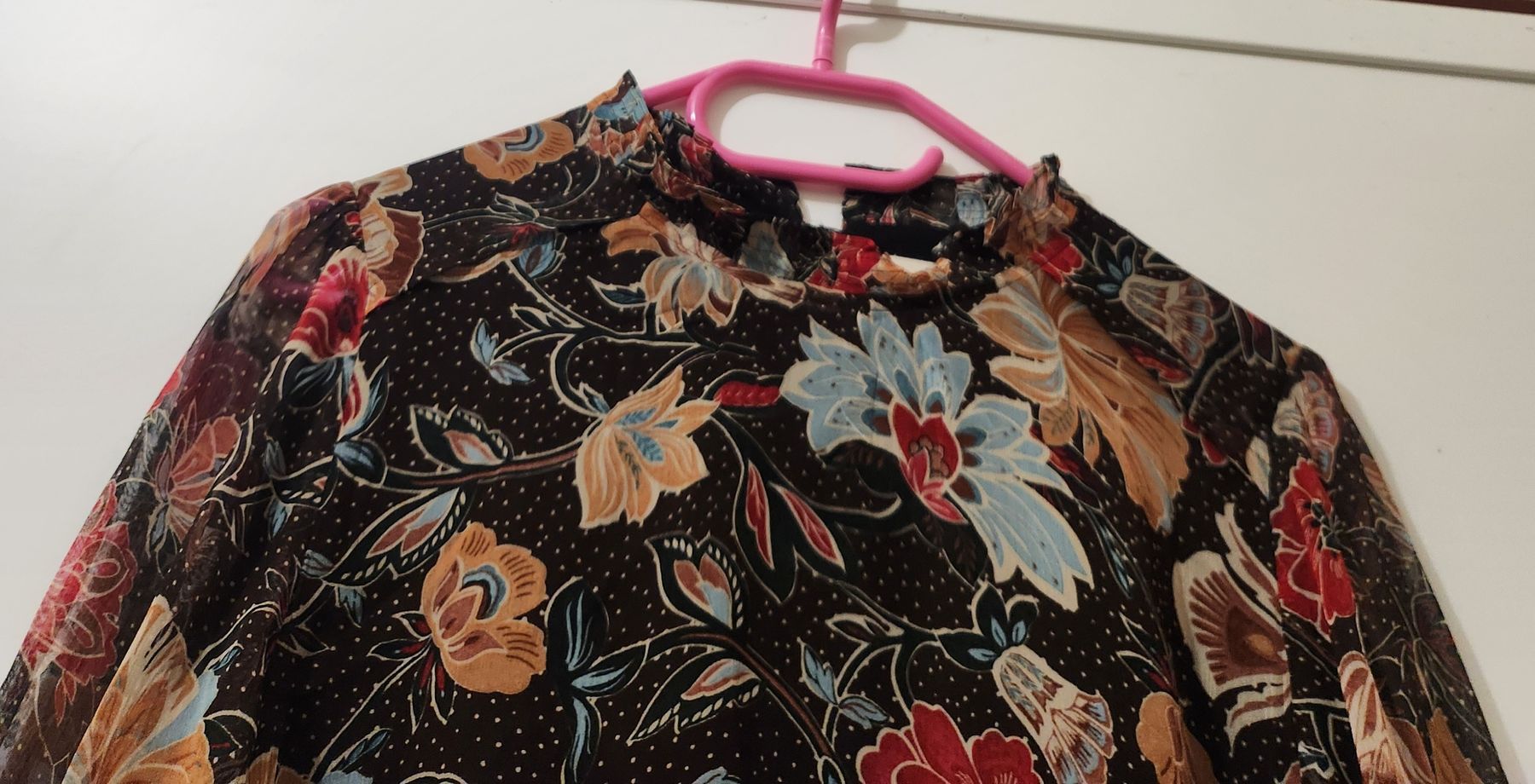 Sezane Vestiti: Robe imprimé fleurs Sezane taille 38  – Usato da Niedergösgen venduto da Eva2410 2