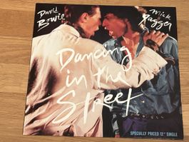 David Bowie & Mick Jagger. 1985 Dancing in The Street