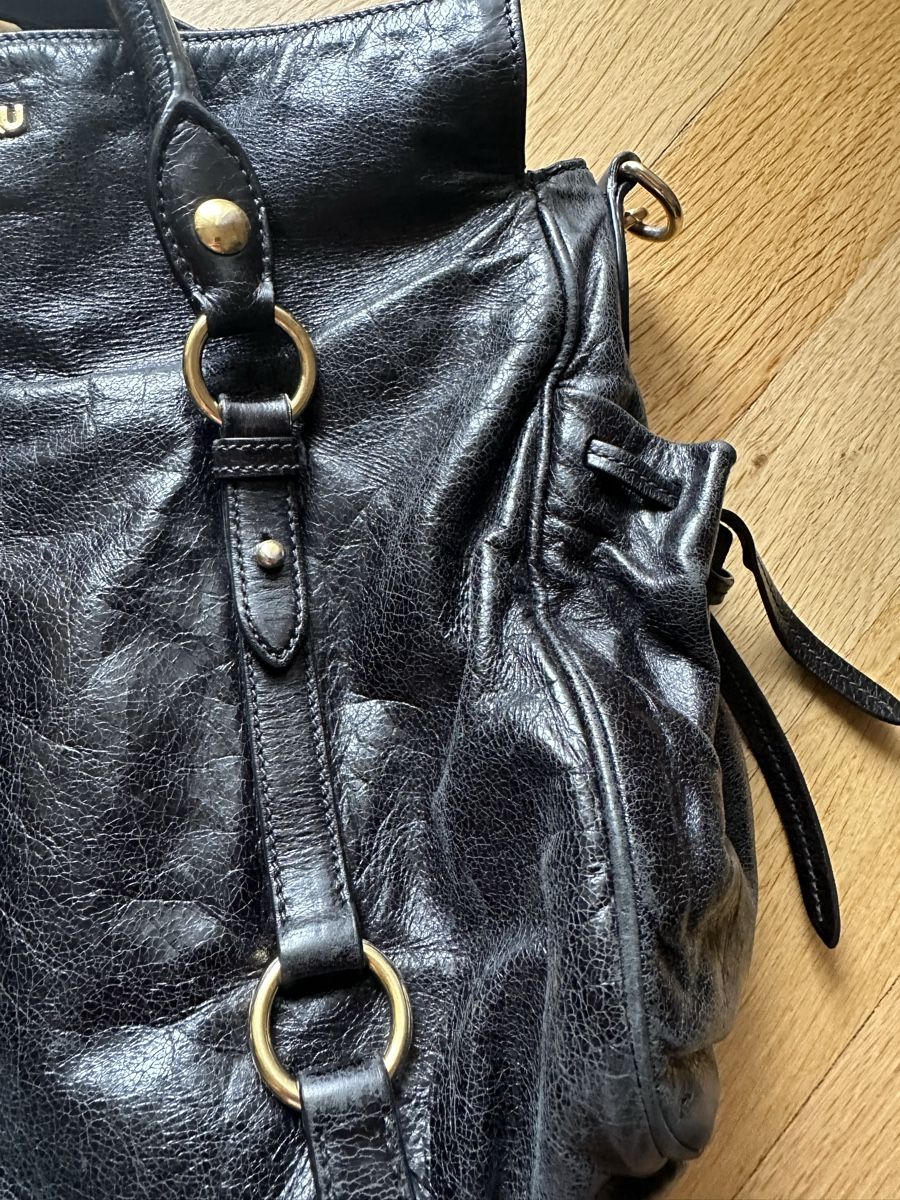 Miu Miu Sacs femmes: Miu miu medium bag – D'occasion à Lugano par GGcloset 3