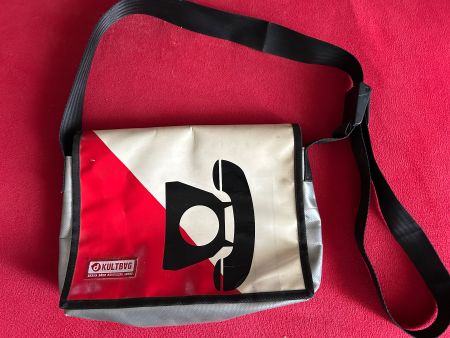KULTBAG Tasche Umhängetasche Telefonmotiv gute Zustand