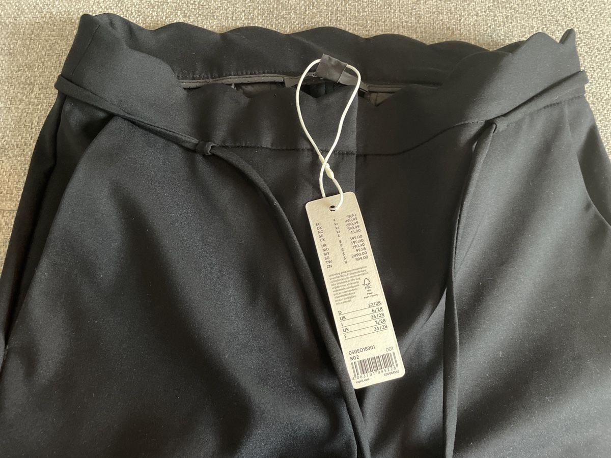 Esprit Pantaloni: Businesshose mit gewelltem Bund – Nuovo e nell'imballaggio originale da Frick venduto da Cooper_9 1