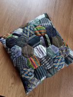 Handmade Kissen aus Krawatten