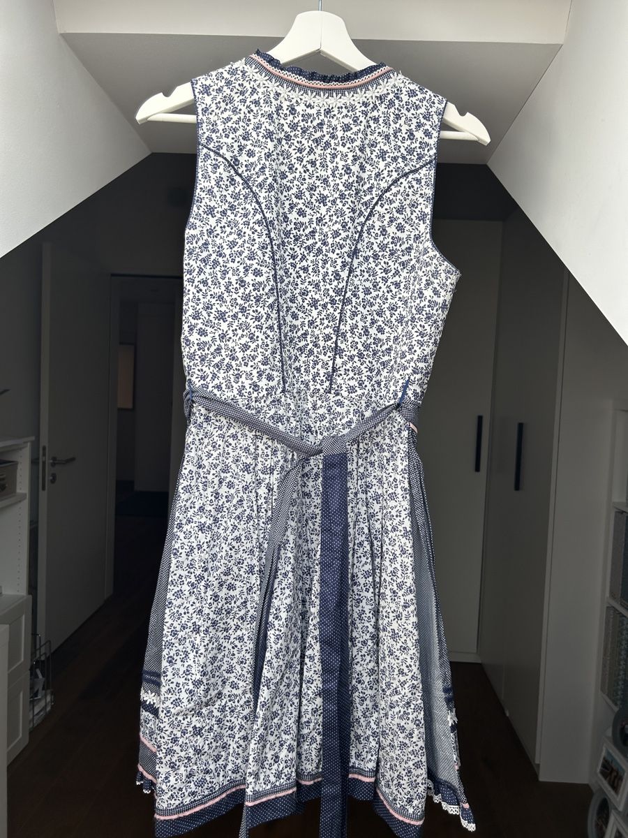 Krüger Vestiti: Krüger Dirndl Madl Grösse 36 – Usato da Würenlos venduto da Michelleh123 1
