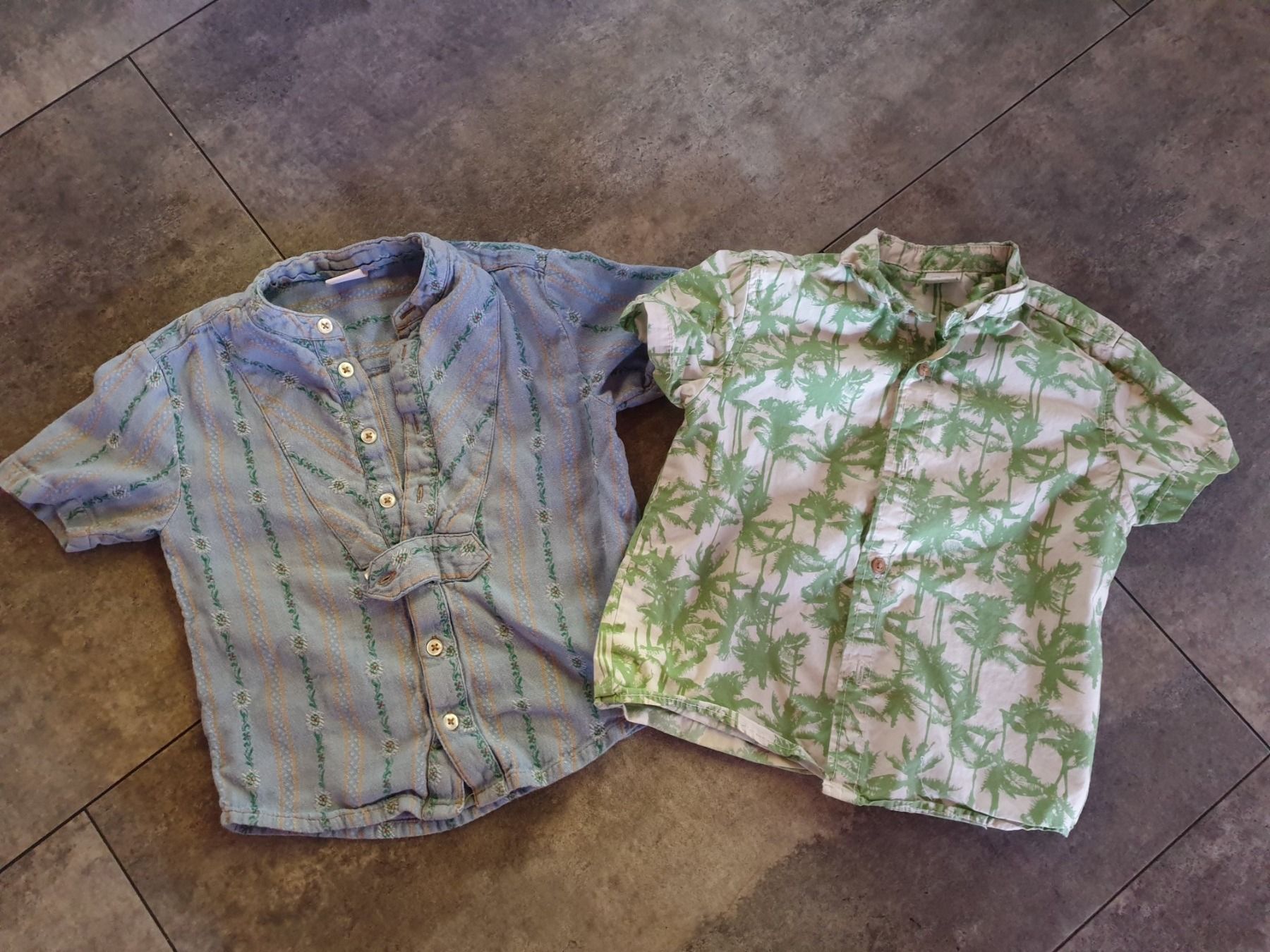 Camicie, T-shirt & Polo: Hemden grösse 98 – Usato da Reutigen venduto da Easy0807 1