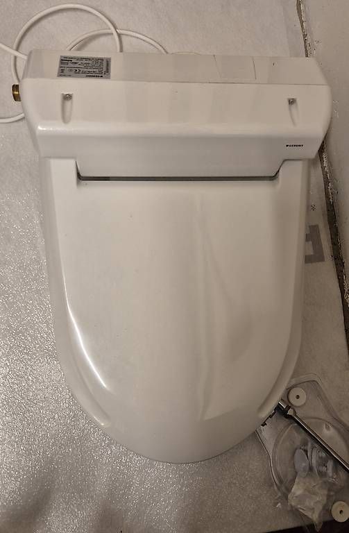 WC: Dusch WC. AQUACLEAN 4000 – Usato da Jona venduto da Novalis1 2