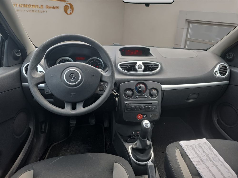 Renault Automobili: Renault Clio AB MFK – Usato da Safnern venduto da rin_vs57 7