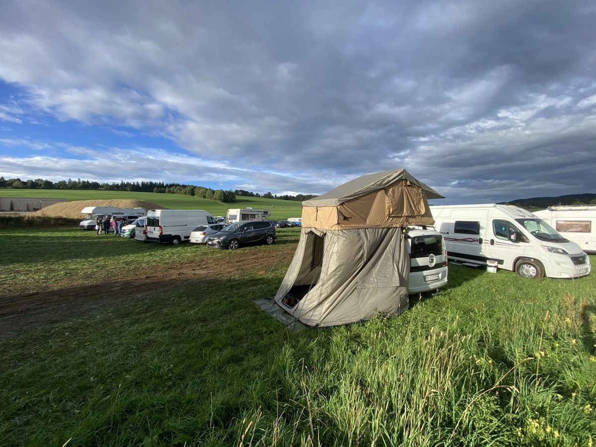 Camper Tende : Tente de toit Horntools – Usato da Donneloye venduto da AKANA01 4