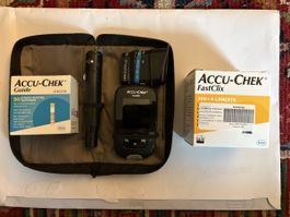 Accu-Chek Guide Set, komplett mit Zubehör und Lanzetten
