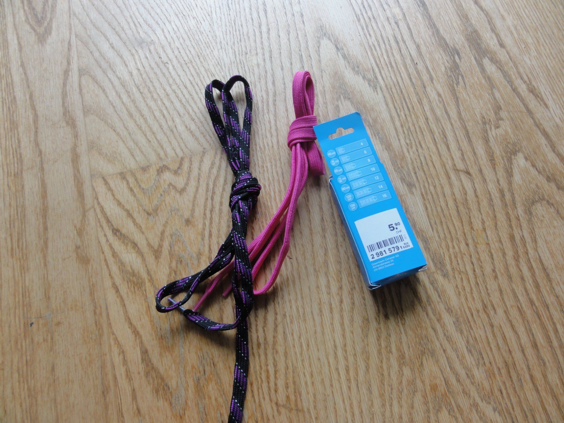 Sonstige Kleidung & Accessoires: Schnürsenkel farbig, neu! 2 Paar – Neu und originalverpackt aus Riedholz von Taweva 1