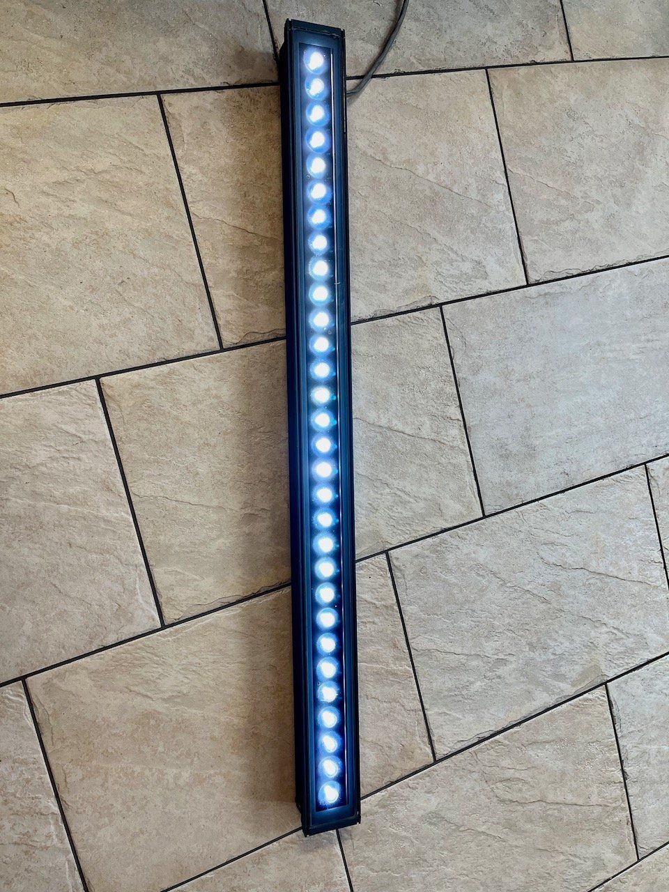 Lampade: LED Leuchtleiste - EUROLITE LED IP T1000 – Usato da Regensdorf venduto da puma_16 2