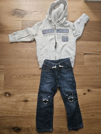 Kleiderset GapJeans & gefütterter Hoodie 3J