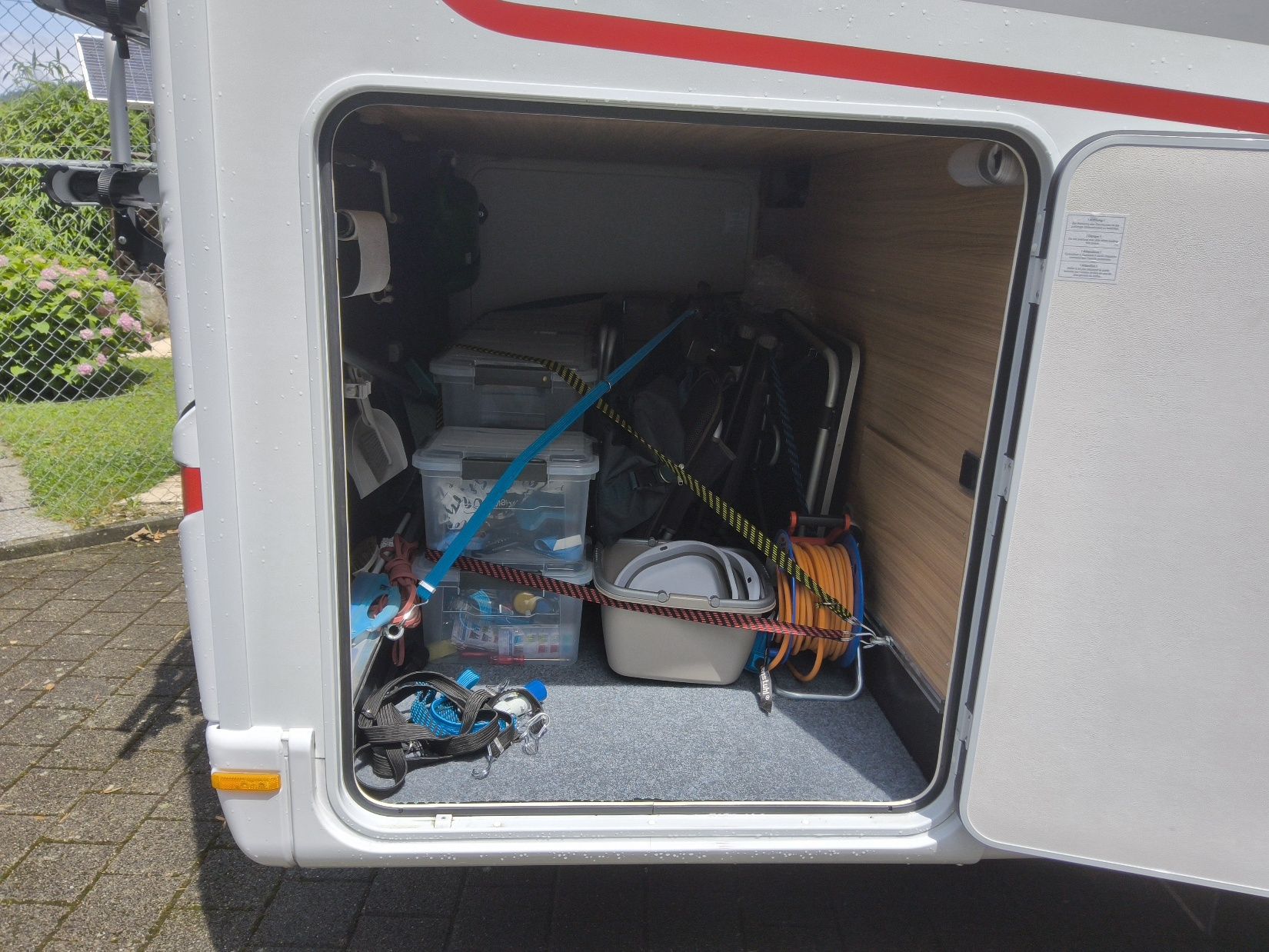 Veicoli da campeggio: Dethleffs Globebus i GT 9G Automatik  – Nuovo (secondo la descrizione) da Reinach AG venduto da son_6trr 9