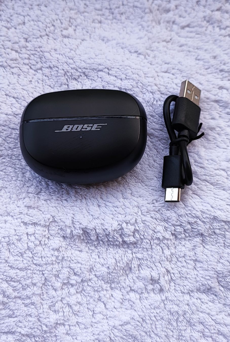 Bose Cuffie: Bose Open-Ear Kopfhörer Ultra Earbuds Schwarz – Usato da Zollikofen venduto da zar_j67f 8