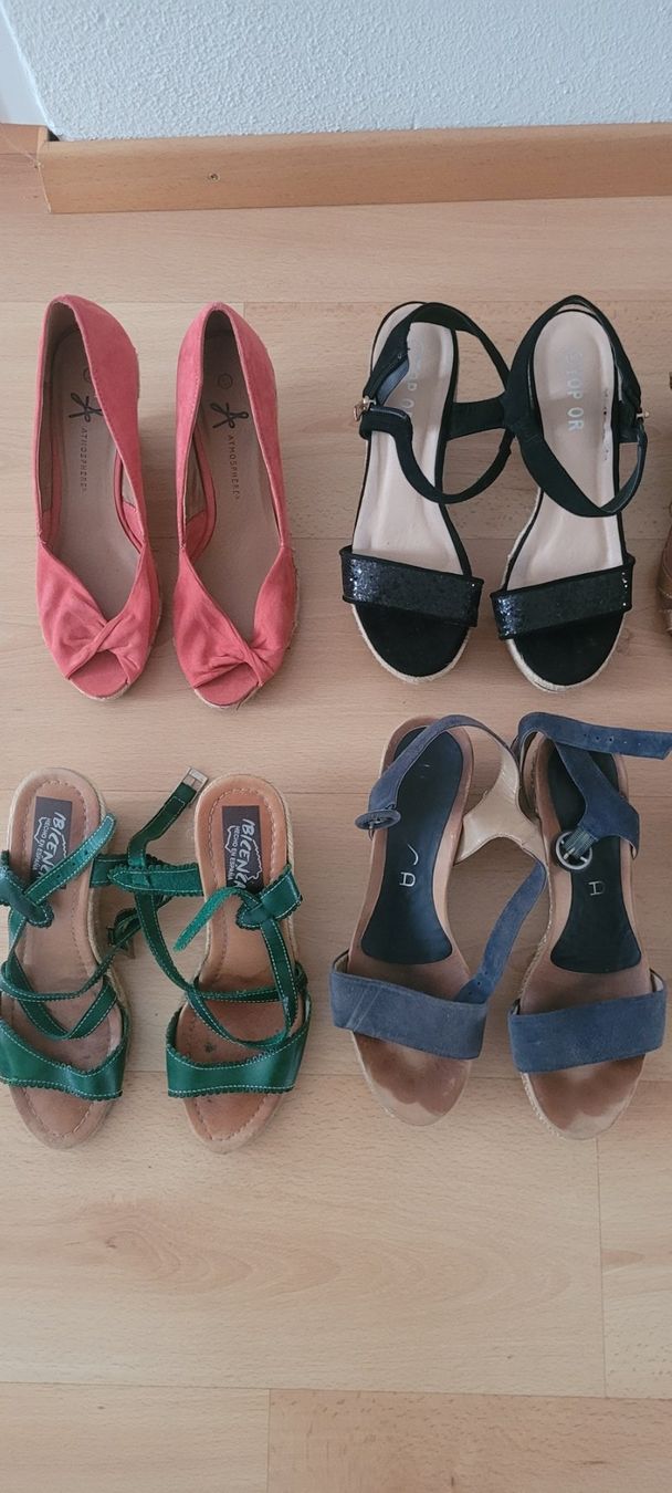 Damenschuhe: Sandalen - Set Grösse 40 WIE NEU – Neu (gemäss Beschreibung) aus Schöfflisdorf von nun_zr8r 1