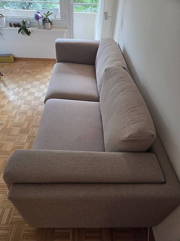 Sofas: Beiges 3er Sofa  – Gebraucht aus Zürich von Le1 1