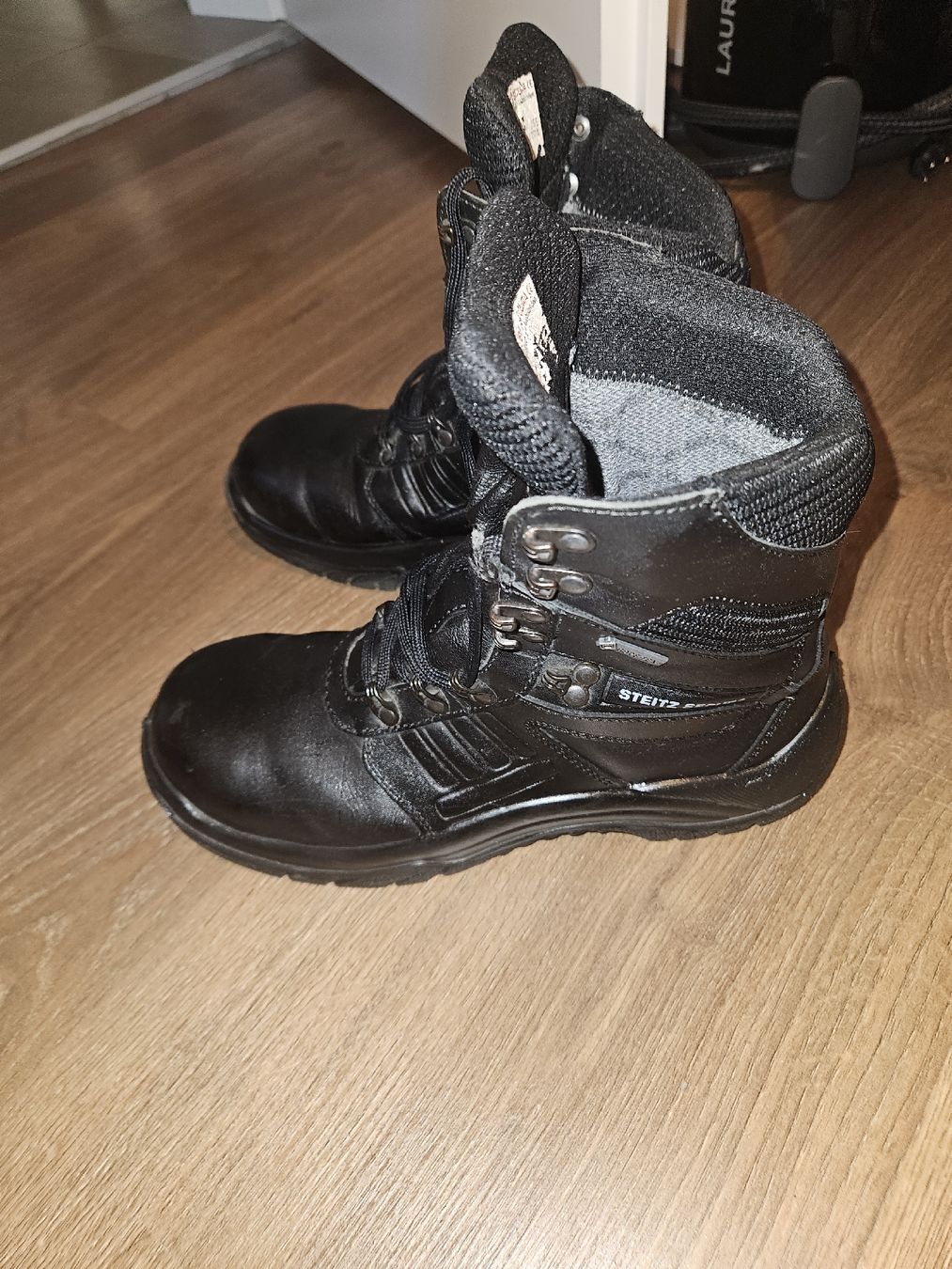 Scarpe da uomo: Bottes de sécurité Steitz Secura - Qualité et confort! – Usato da Delemont venduto da ricky9420 2