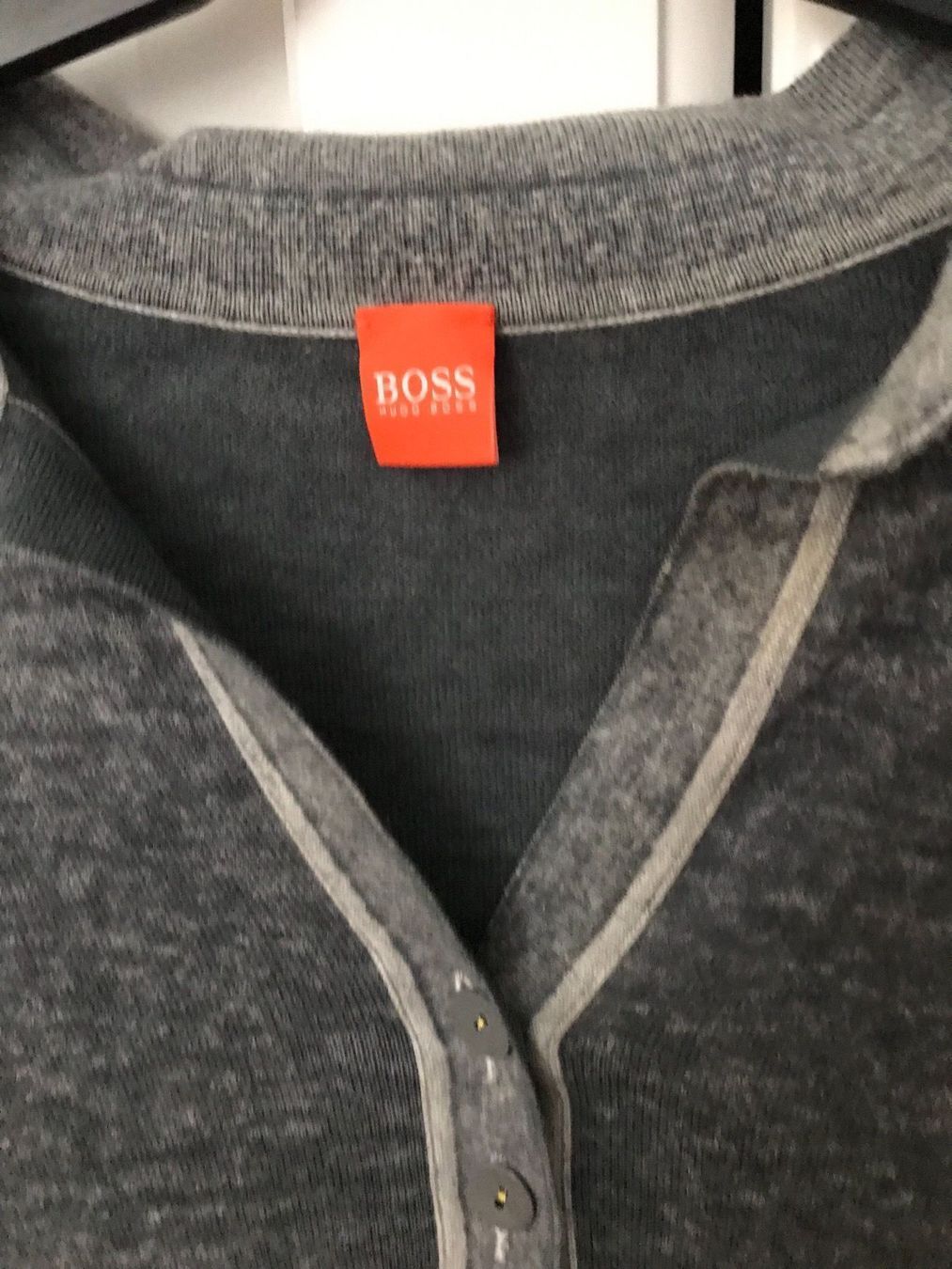 Hugo Boss Pulls & Sweat-shirts: Pullover von Hugo Boss, neuwertig, g. S – D'occasion à Zürich par ZuriShrek 1