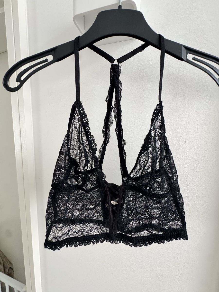 Sonstige Unterwäsche: Top pizzo nero intimissimi  – Gebraucht aus Porza von kaj_d5q7