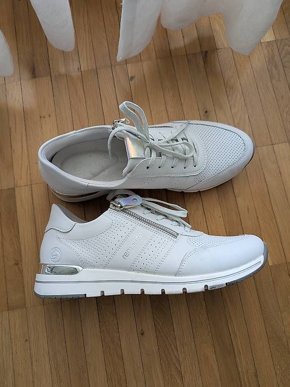 Scarpe da donna: Sneaker Damen remonte Grösse 39 – Usato da Zürich venduto da est_q7sj