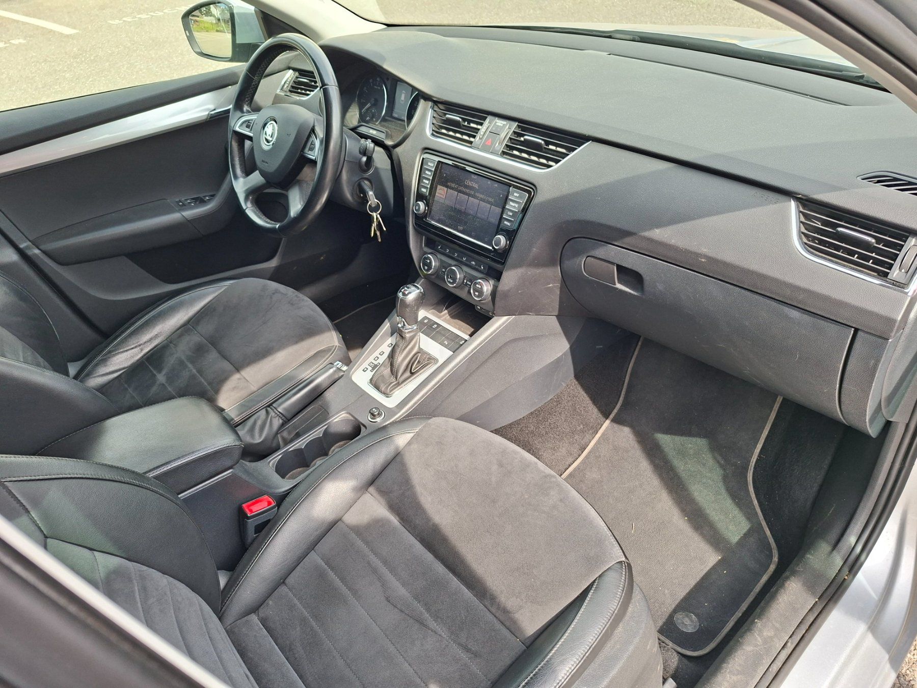 Skoda Automobili: Skoda Octavia 4x4 1.8 TSI Elegance – Usato da Grosswangen venduto da Nichtraucher71 4
