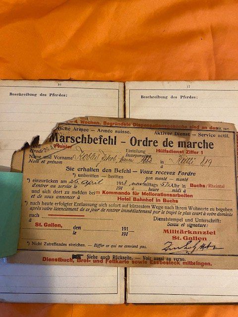 Documenti: 2 X DIENSTBÜCHLEIN 1890 / 1903  CH ARMEE – Difettoso da Chur venduto da silbermon 4