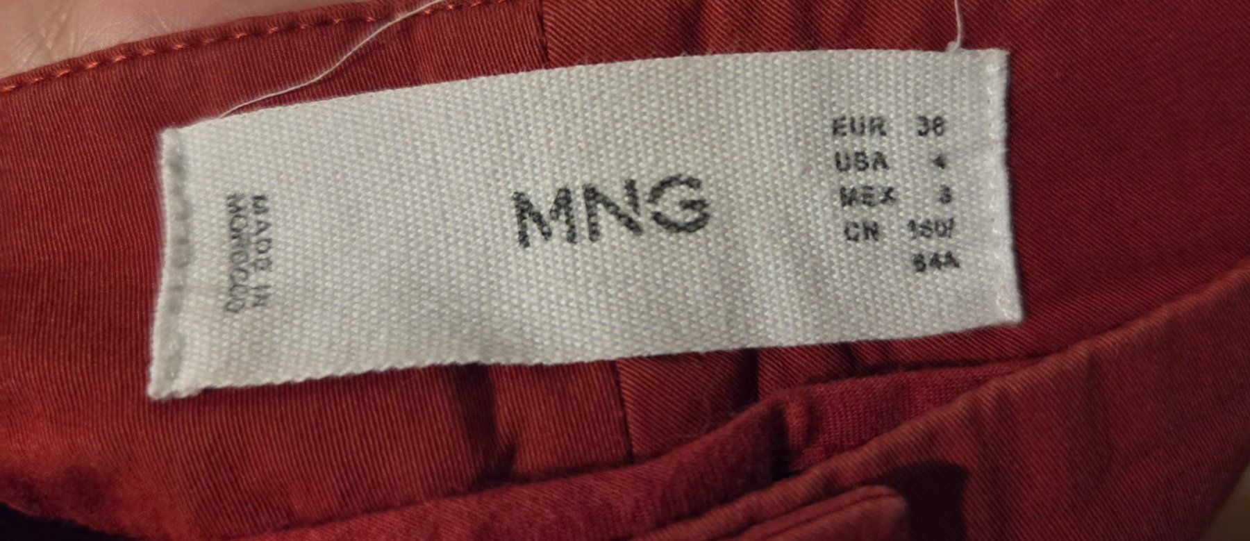 Mango Pantalons: Shorts von MANGO (Grösse 38) – D'occasion à Zürich par wile_coyote 3